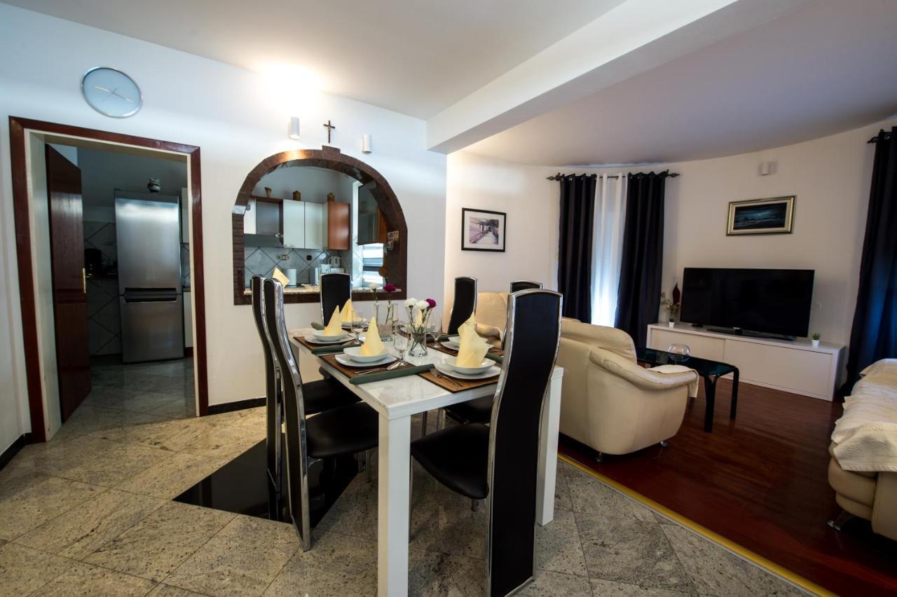 Seaside Apartments With A Swimming Pool Zecevo Rtic, Rogoznica - 8366 Экстерьер фото