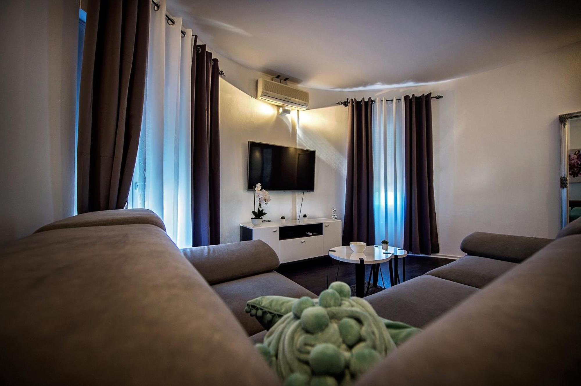 Seaside Apartments With A Swimming Pool Zecevo Rtic, Rogoznica - 8366 Номер фото